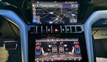 Lamborghini Urus pieno