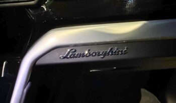 Lamborghini Urus pieno