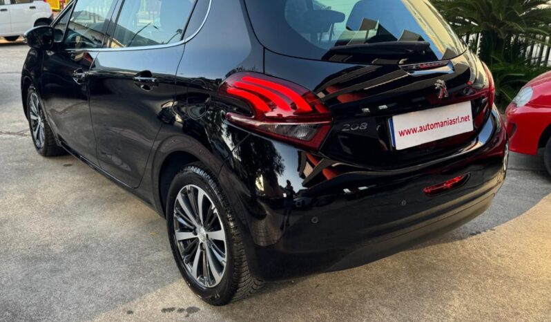 Peugeot 208 pieno