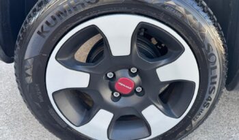Fiat Panda Cross Hybrid pieno