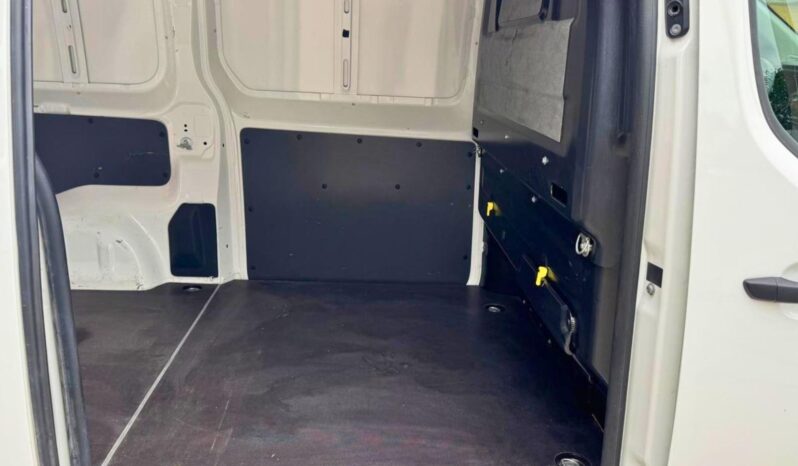 Citroen Jumpy EAT8 120cv pieno